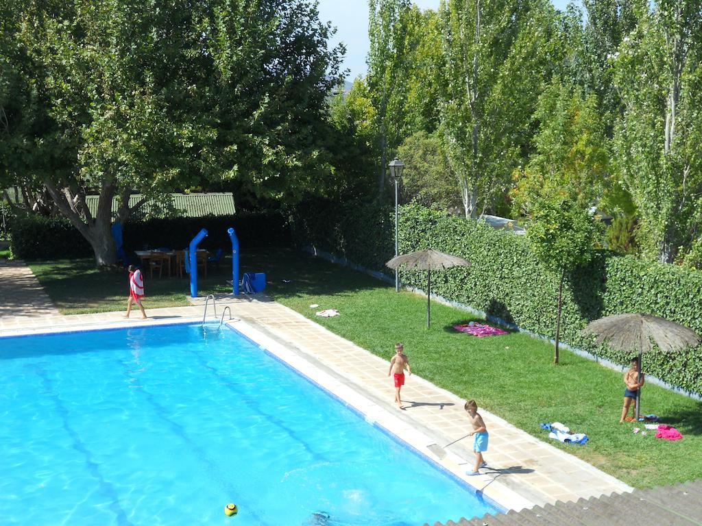 Camping Fuente De Piedra Exteriér fotografie